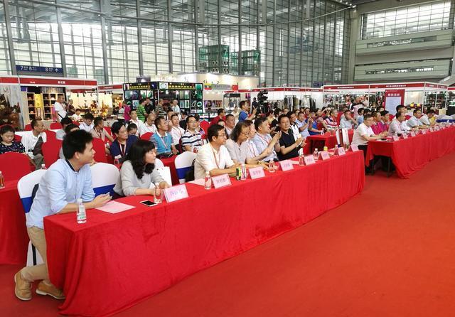 首屆'創(chuàng)享未來'互聯(lián)網(wǎng)+工業(yè)設(shè)計大賽